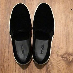 Vince Blair slip on sneakers size 5